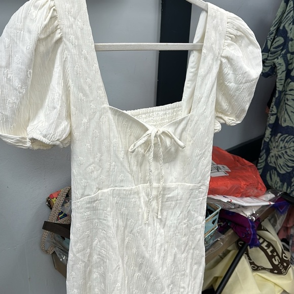 MAEVE From Anthropologie puff sleeve, square neck, mini dress in ivory size Med - Picture 8 of 9